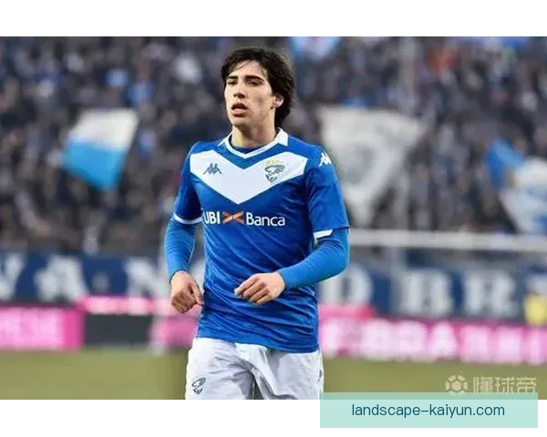 托纳利中场表现稳健，受到各界关注与期待