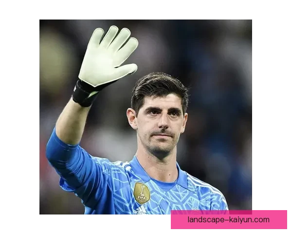 库尔图瓦与阿利松本赛季表现稳健，门将对决走势清晰